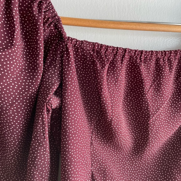 Abercrombie & Fitch Smocked Back Fitted Top with Balloon Sleeves XS Burgundy - Picture 10 of 12